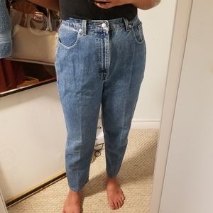 Vintage High Waisted Mom Jeans